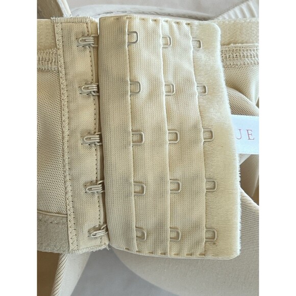 Cacique Bra NEW with Tag Lightly Lined Full Coverage Underwire Sz 50D CreamBeige - Picture 10 of 12